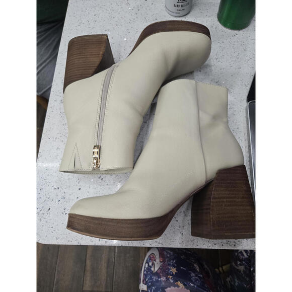 Michael Simon Women's Cream Leather Ankle Boots with Block Heel Vintage Retro 70 - Picture 8 of 8